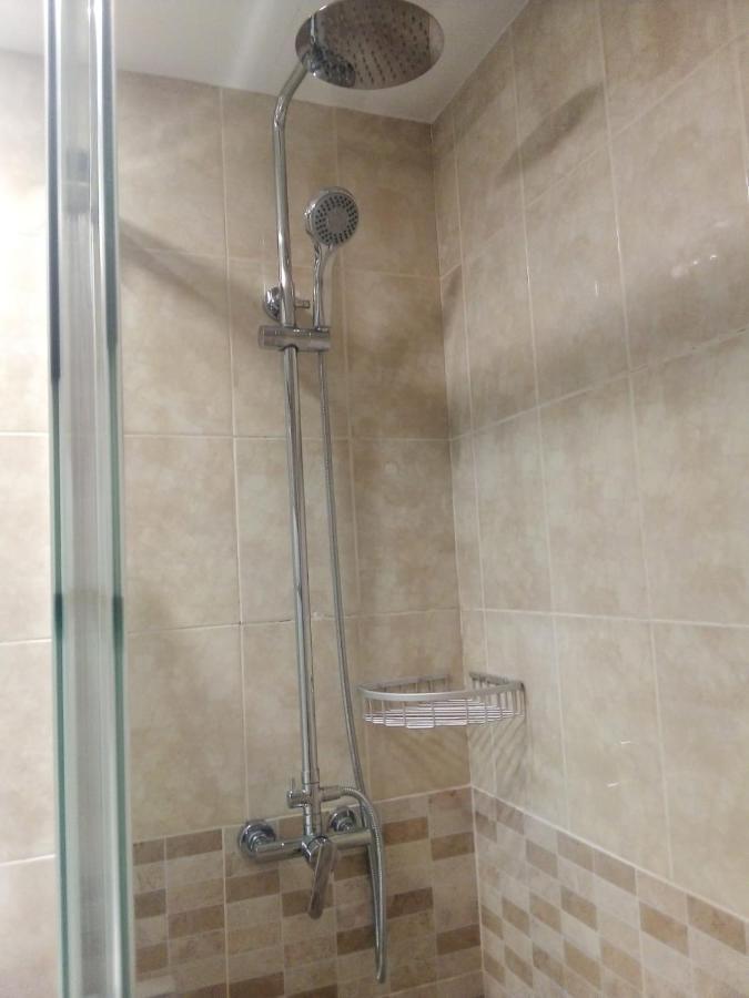 Apartamento En La カーラ・デ・フィネストラット エクステリア 写真